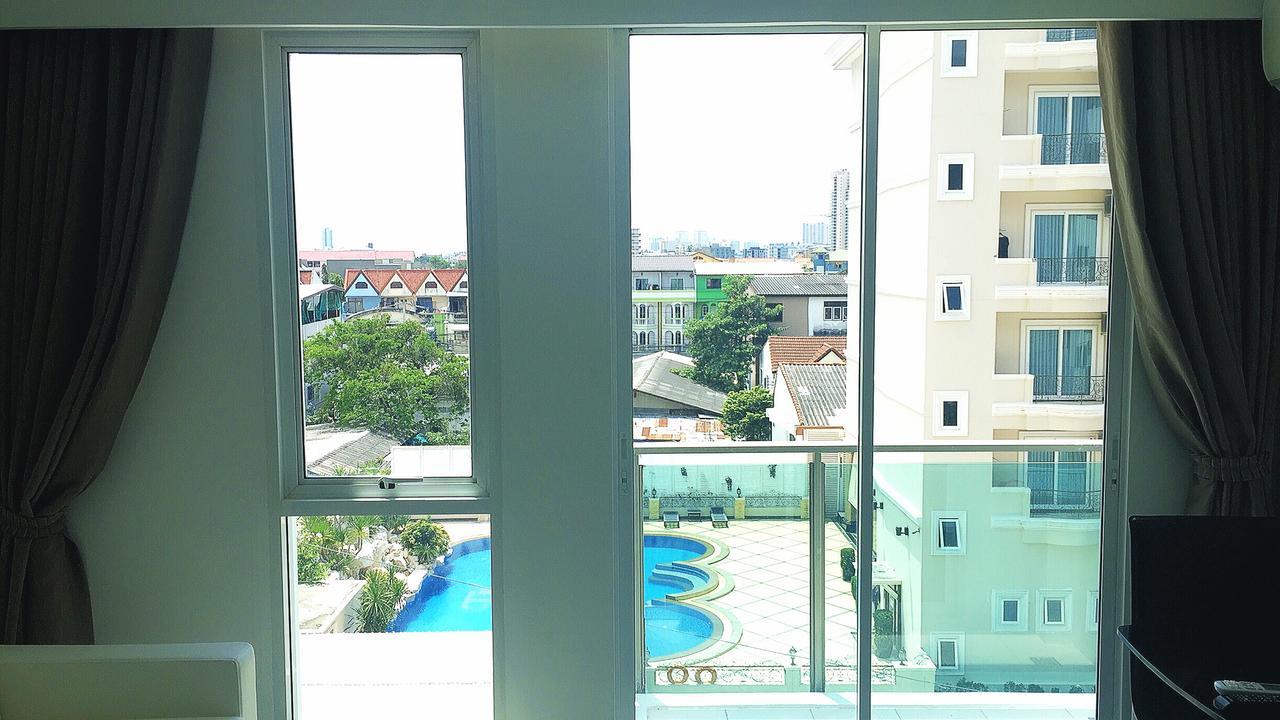 City Center Residence Патая Екстериор снимка